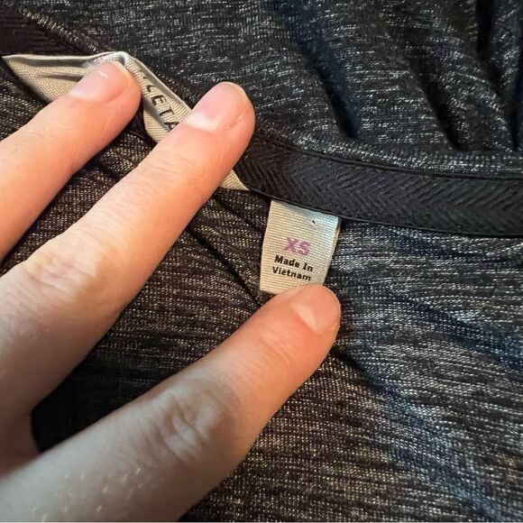 Athleta grey‎ long sleeve dress. Size xs - Picture 10 of 10